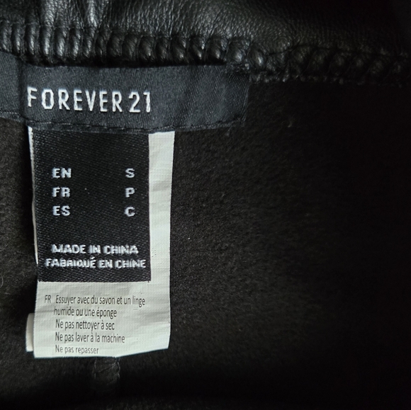 Pleather leggings (S) - Picture 5 of 5